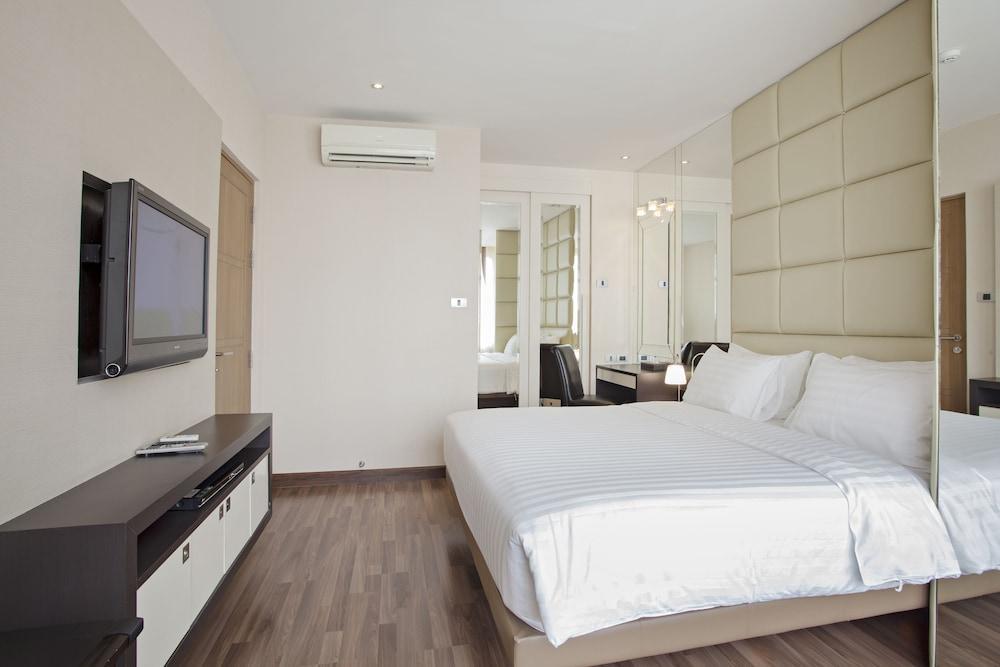 V Residence Банкок Екстериор снимка