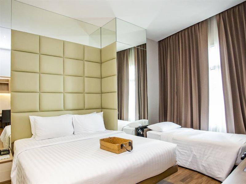V Residence Банкок Екстериор снимка