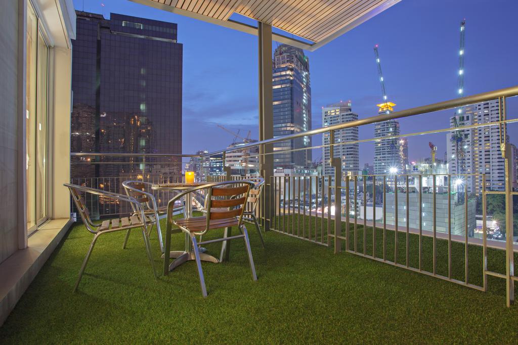 V Residence Банкок Екстериор снимка