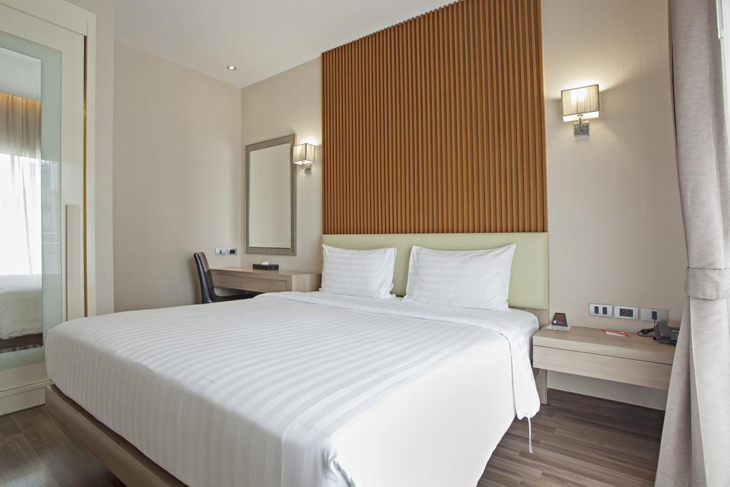 V Residence Банкок Екстериор снимка