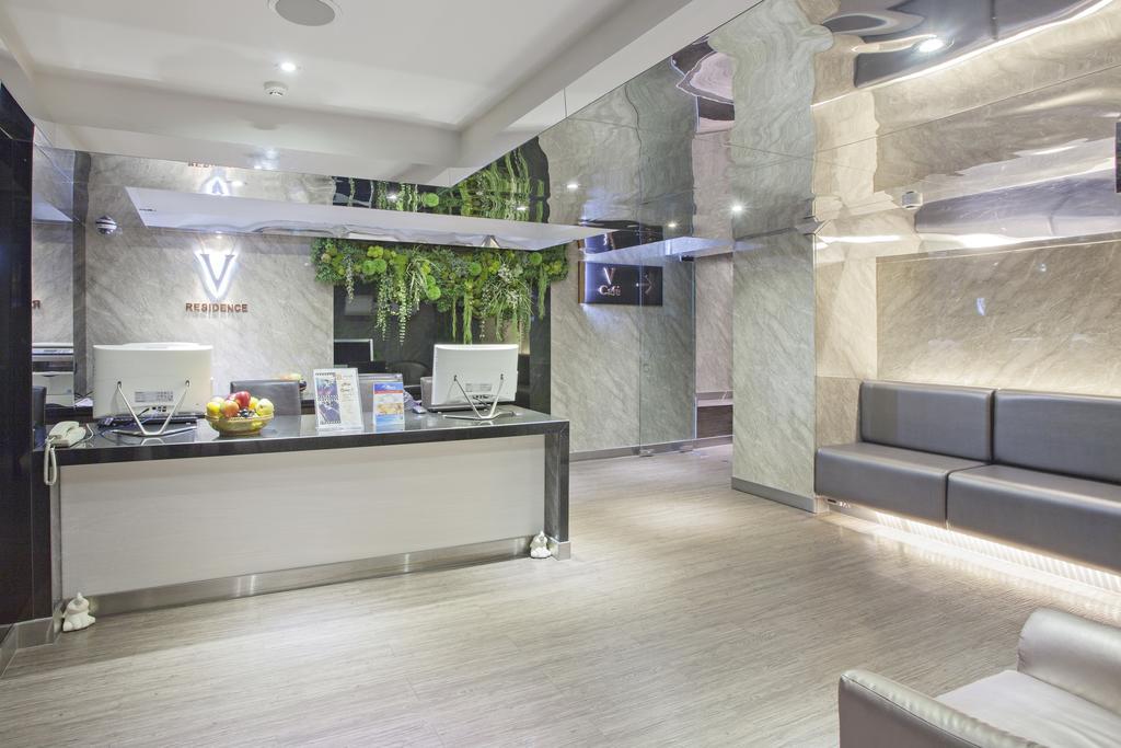 V Residence Банкок Екстериор снимка