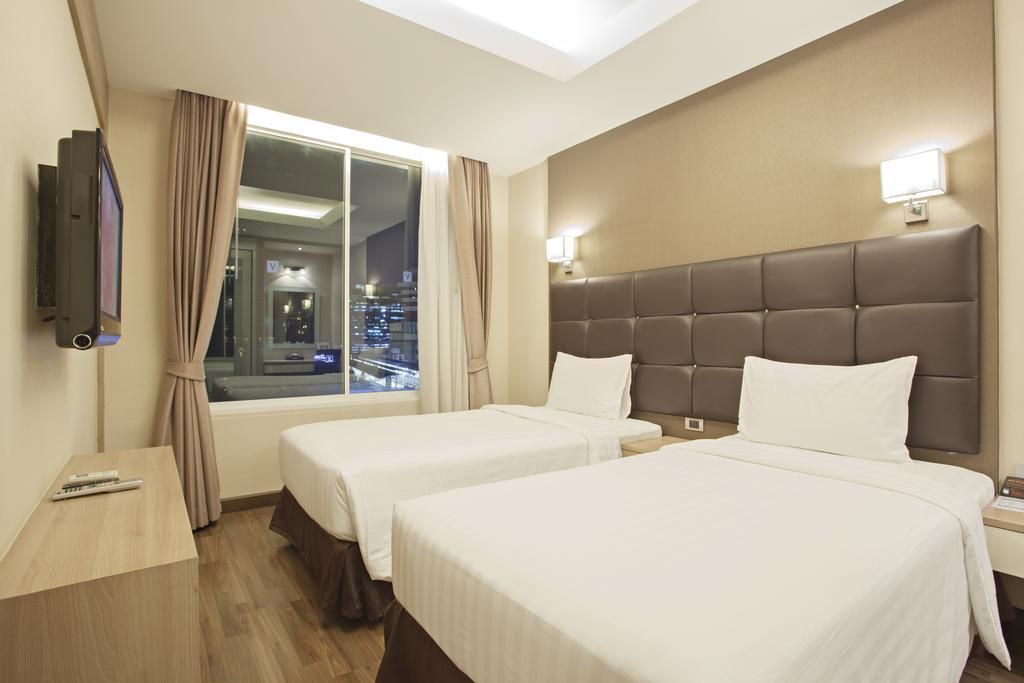 V Residence Банкок Екстериор снимка
